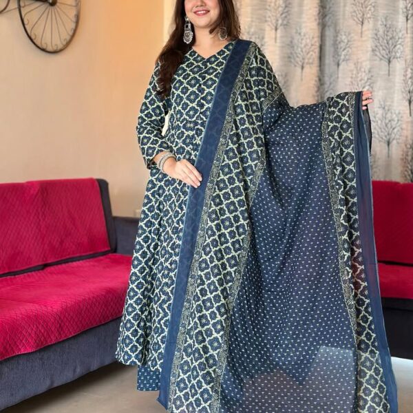 Anarkali Kurti Pant duppta