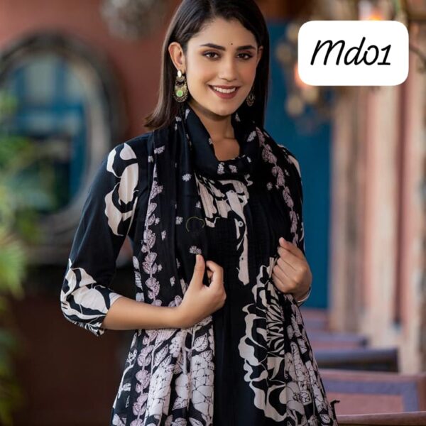 PURE DISCHARGE PREMIUM PIECE beautifully decorated with Printex