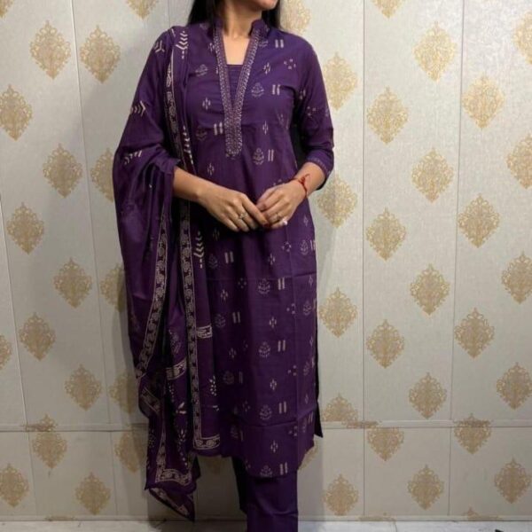 traditional ethnic Heavy Cotton Pure fine Cotton fabric Embroidery Work Kurti with Pant upatta