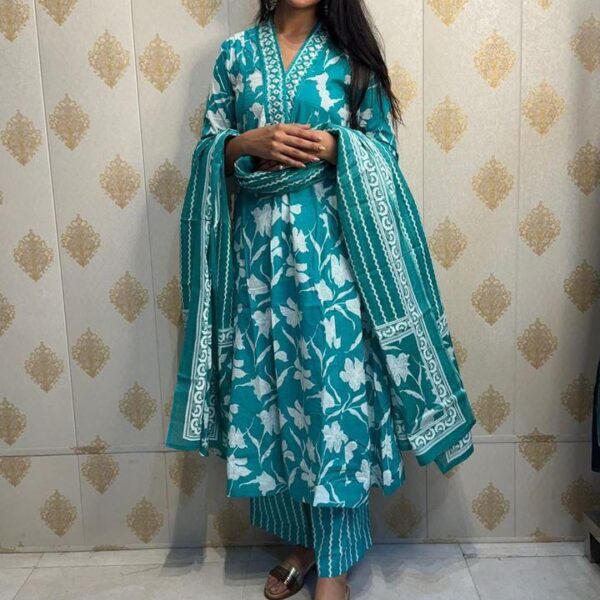traditional KURTA PENT WITH DUPATTA SUIT SET Floral prited