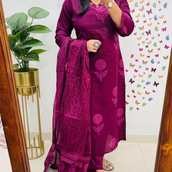 ethnic Heavy Cotton   Pure fine Cotton fabric Embroidery Work Kurti with Pant