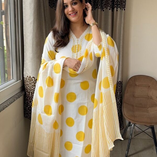 ethnic Heavy   Pure fine Cotton fabric Kurti with Pant with cotton