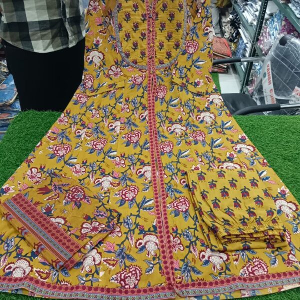 Presenting New Cotton Festival Collection In Pure Cotton With Hand And Adda  mirror Work kurti  And pant  Dupatta Set