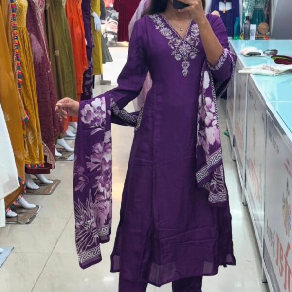 A line Style suit set for all the pretty ladies  Kurta+pant 3PIC SET