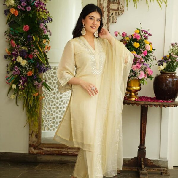 Soft chanderi Kurta with foil mirror work embroidery attached lining cotton  Cotton pant with lining